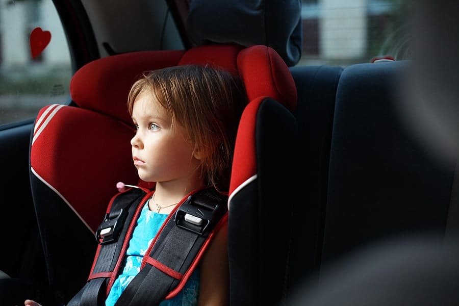 Sabes cuál es el asiento más seguro en un coche?