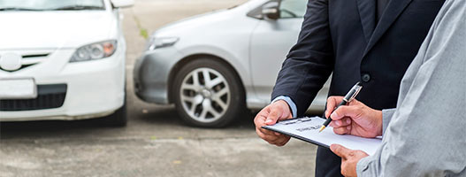 Notifique A Su Compañía De Seguros De Auto